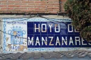 Cartel Hoyo de Manzanares, by fotoenfoques.com